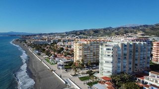 Piso en venta en Centro Internacional en Torrox