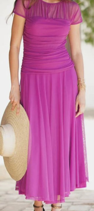 Vestido morado elegante