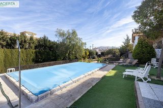 Chalet en venta en Otura