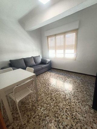 Piso en alquiler en Plaza de Toros - Avenida Chapí - Trinquete en Elda