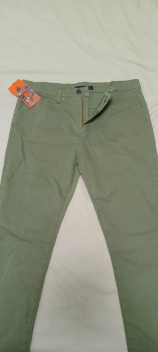 Pantalón Chino Verde Oliva