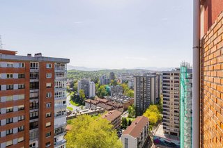 Piso en venta en Miracruz - Bidebieta en San Sebastián-Donostia