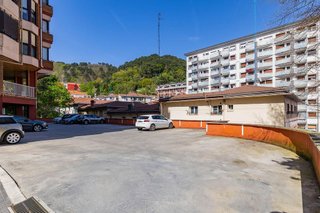 Piso en venta en Miracruz - Bidebieta en San Sebastián-Donostia