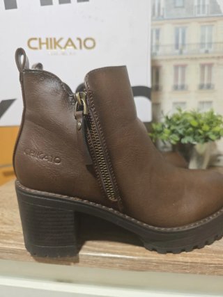 Botines Chika10 Marrones