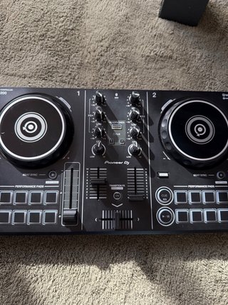 Controlador DJ Pioneer DDJ-200