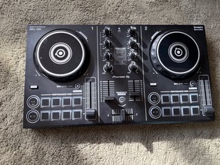 Controlador DJ Pioneer DDJ-200
