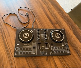 Controlador DJ Pioneer DDJ-200