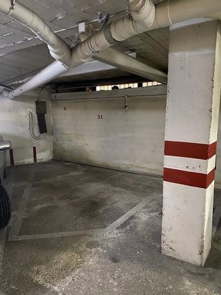 Garaje en alquiler en Eixample Sud – Migdia en Girona
