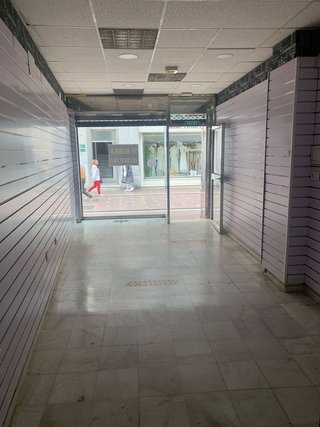 Local comercial en alquiler en La Línea de la Concepción ciudad en Línea de la Concepción (La)