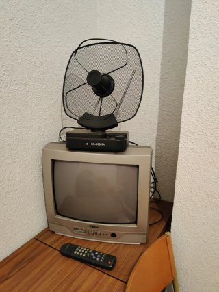 Televisor Sanyo Vintage CE14AT2 antena FUNCIONA