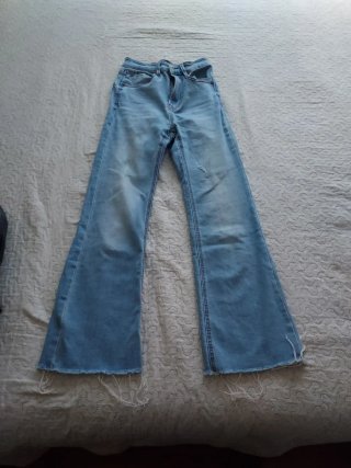 Pantalón Stradivarius Talla 34