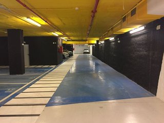 Garaje en alquiler en Sants-Badal en Barcelona
