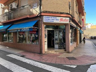 Local comercial en alquiler en Delicias en Zaragoza