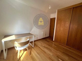 Piso en alquiler en Ares