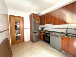 Piso en alquiler en Ares