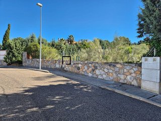 Terreno en venta en Los Cigarrales-La Bastida en Toledo