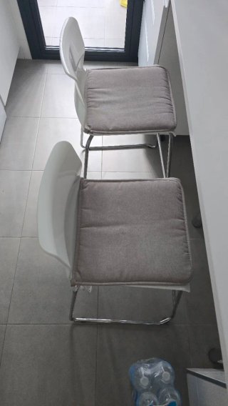 2 taburetes altos IKEA GLENN en color blanco