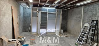Local comercial en alquiler en El Centre en Esplugues de Llobregat