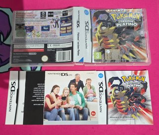 Caja y manuales Pokemon Versione Platino