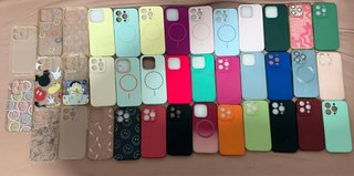 Lote de 36 Fundas para iPhone 15 Pro