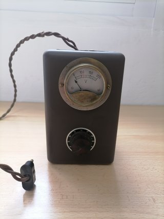 Elevador-reductor de voltaje vintage