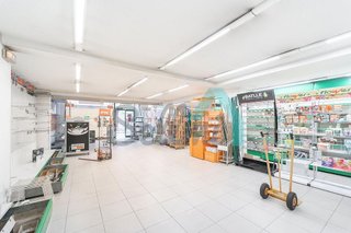 Local comercial en venta en Laviada en Gijón