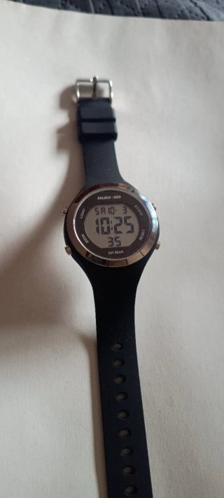 Reloj Digital Golden Hour Negro