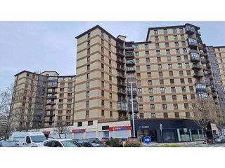 Piso en venta en San Juan en Pamplona