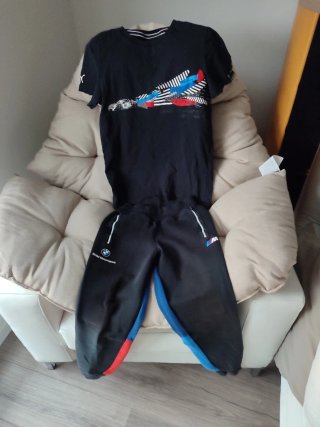 Conjunto BMW Motorsport y Puma