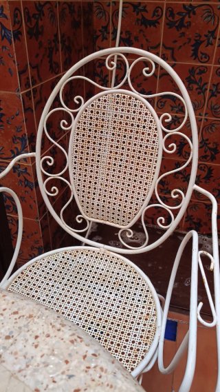 Set de Mesa y 3 Sillas de Patio