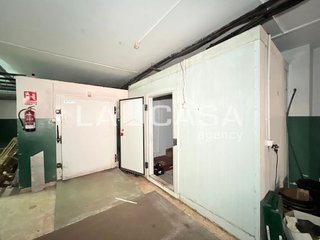 Local comercial en venta en La Salut - Lloreda en Badalona