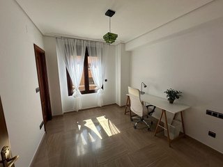 Piso en alquiler en Huerta de la Reina - Trassierra en Córdoba
