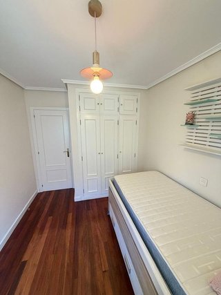 Piso en alquiler en Valdenoja - La Pereda en Santander