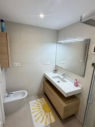 Piso en alquiler en Valdenoja - La Pereda en Santander