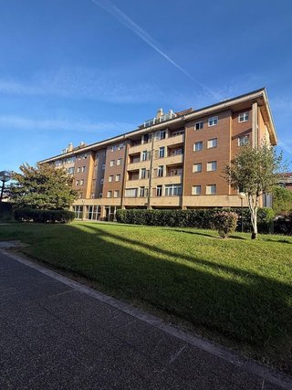 Piso en alquiler en Valdenoja - La Pereda en Santander