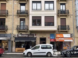 Piso en venta en Centro en San Sebastián-Donostia