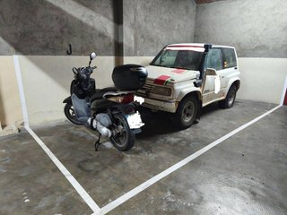 Garaje en alquiler en Eixample Nord – La Devesa en Girona