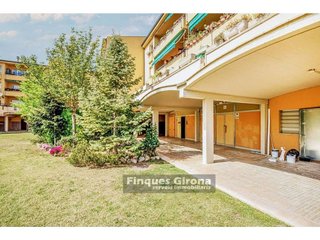 Piso en venta en Montjuïc en Girona