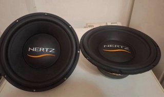 Stock  MATERIAL HERTZ y NAKAMICHI  X CESE ACTIVIDA
