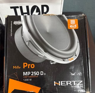Stock  MATERIAL HERTZ y NAKAMICHI  X CESE ACTIVIDA