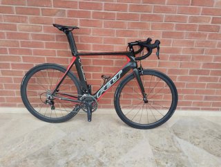 Bicicleta Felt AR5 t58 Carbono Roja y Negra