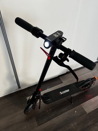 Patinete eléctrico iscooter i9 con cargador. Nuevo