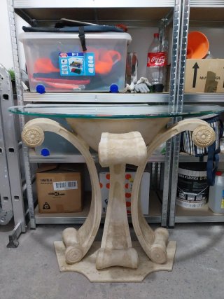 Mesa Consola con Tablero de Cristal