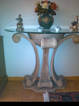 Mesa Consola con Tablero de Cristal