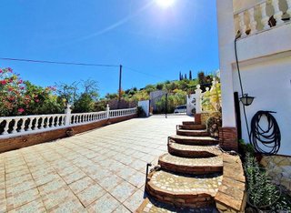 Chalet en venta en Canillas de Aceituno