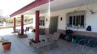 Chalet en venta en Canillas de Aceituno
