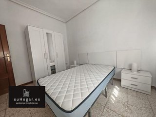 Piso en alquiler en San Roque - Ronda norte en Badajoz