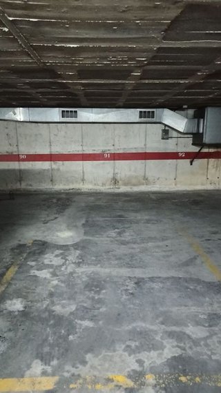 Garaje en alquiler en Eixample Nord – La Devesa en Girona