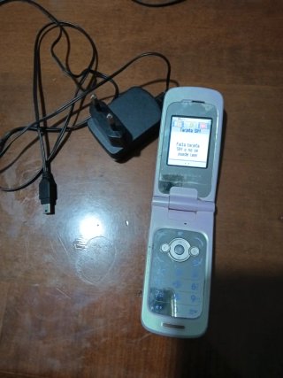 Móvil Alcatel Mandarina Duck