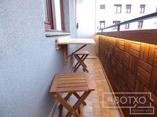Piso en venta en San Pedro de Deusto-La Ribera en Bilbao